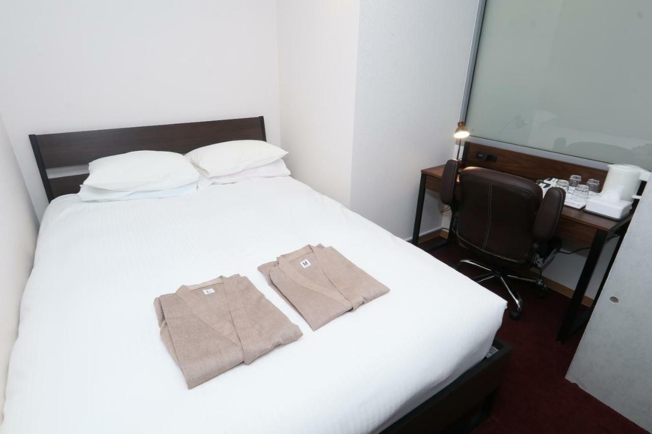 Business Capsule Hotel Lightning Hotel Asakusa Tokyo Ngoại thất bức ảnh