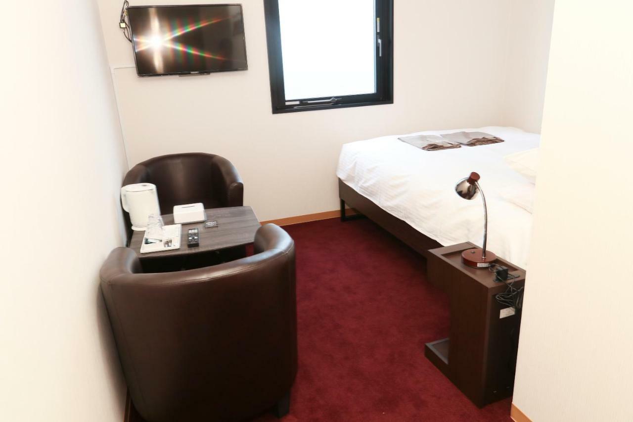 Business Capsule Hotel Lightning Hotel Asakusa Tokyo Ngoại thất bức ảnh
